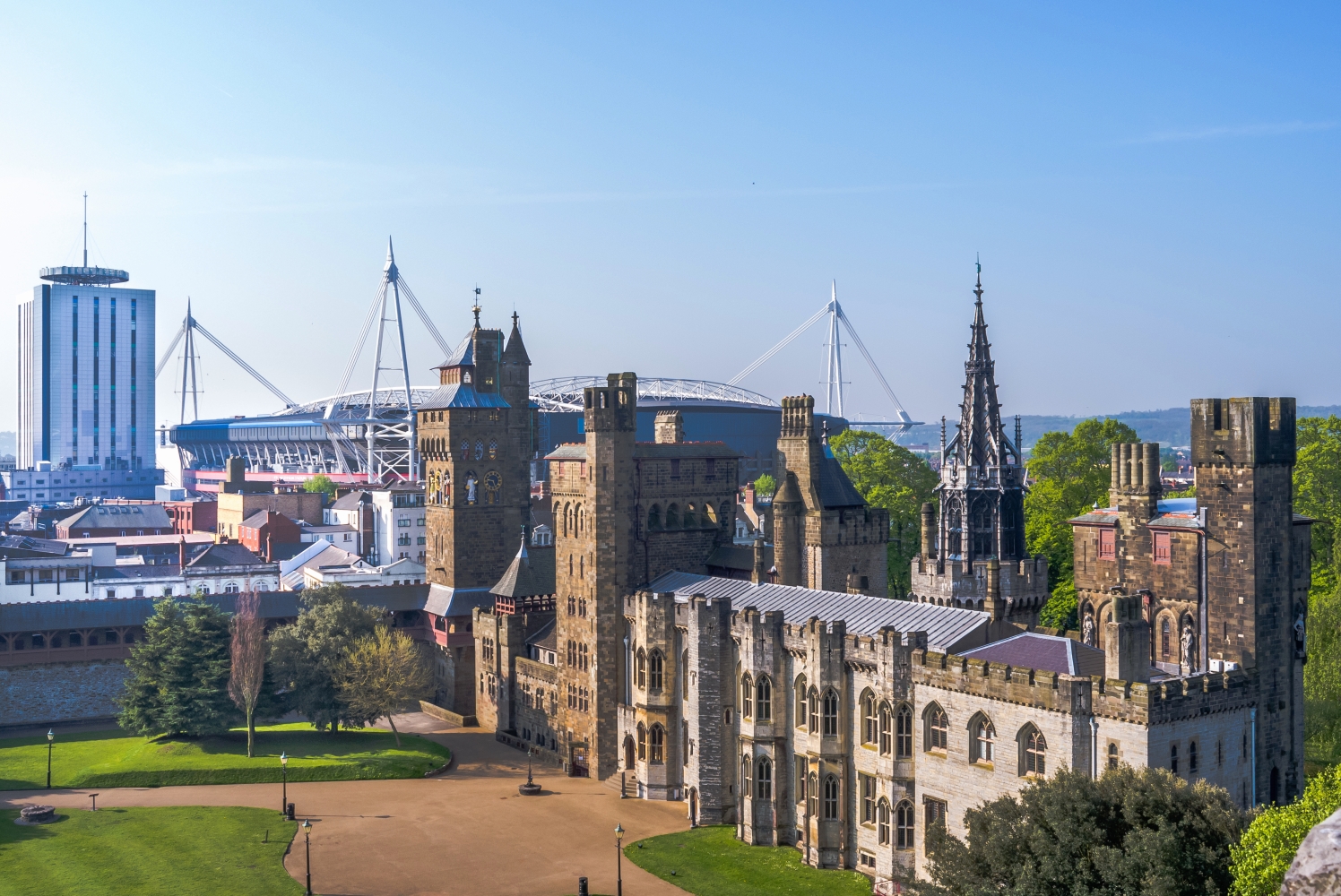 The Ultimate Guide to Experiencing Cardiff in Style: Stay in Our Luxury Apartments